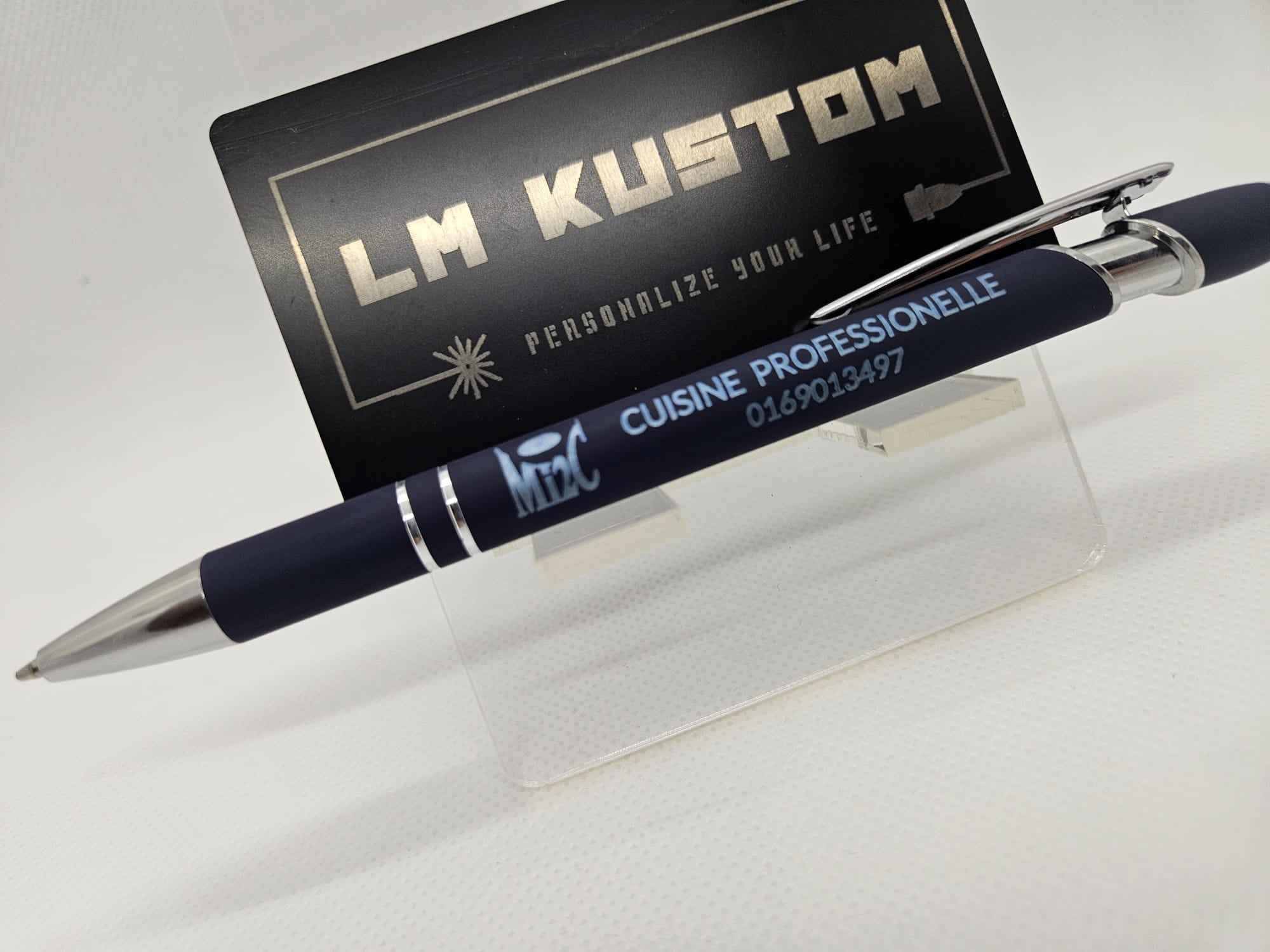 Metal business pen