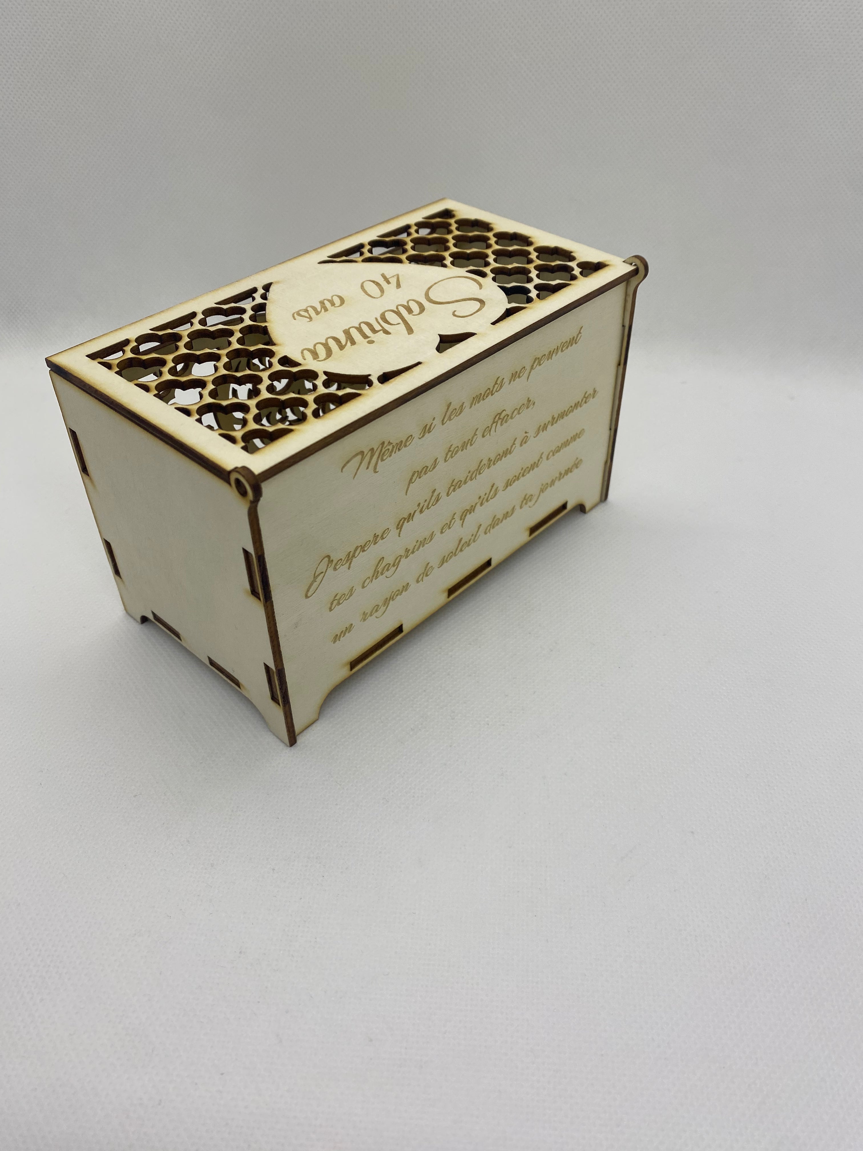 Boite en bois 14x7,5cm