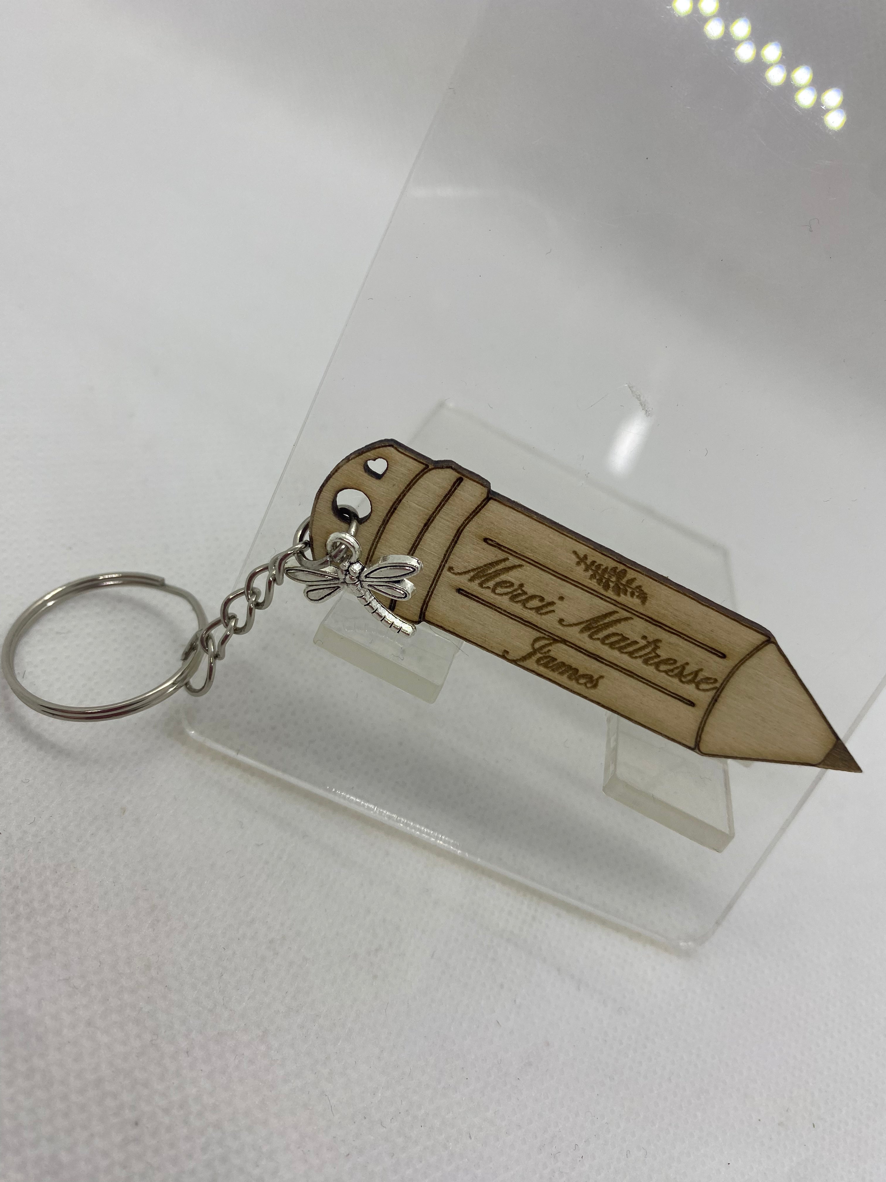 Porte clé bois nounou/maitresse