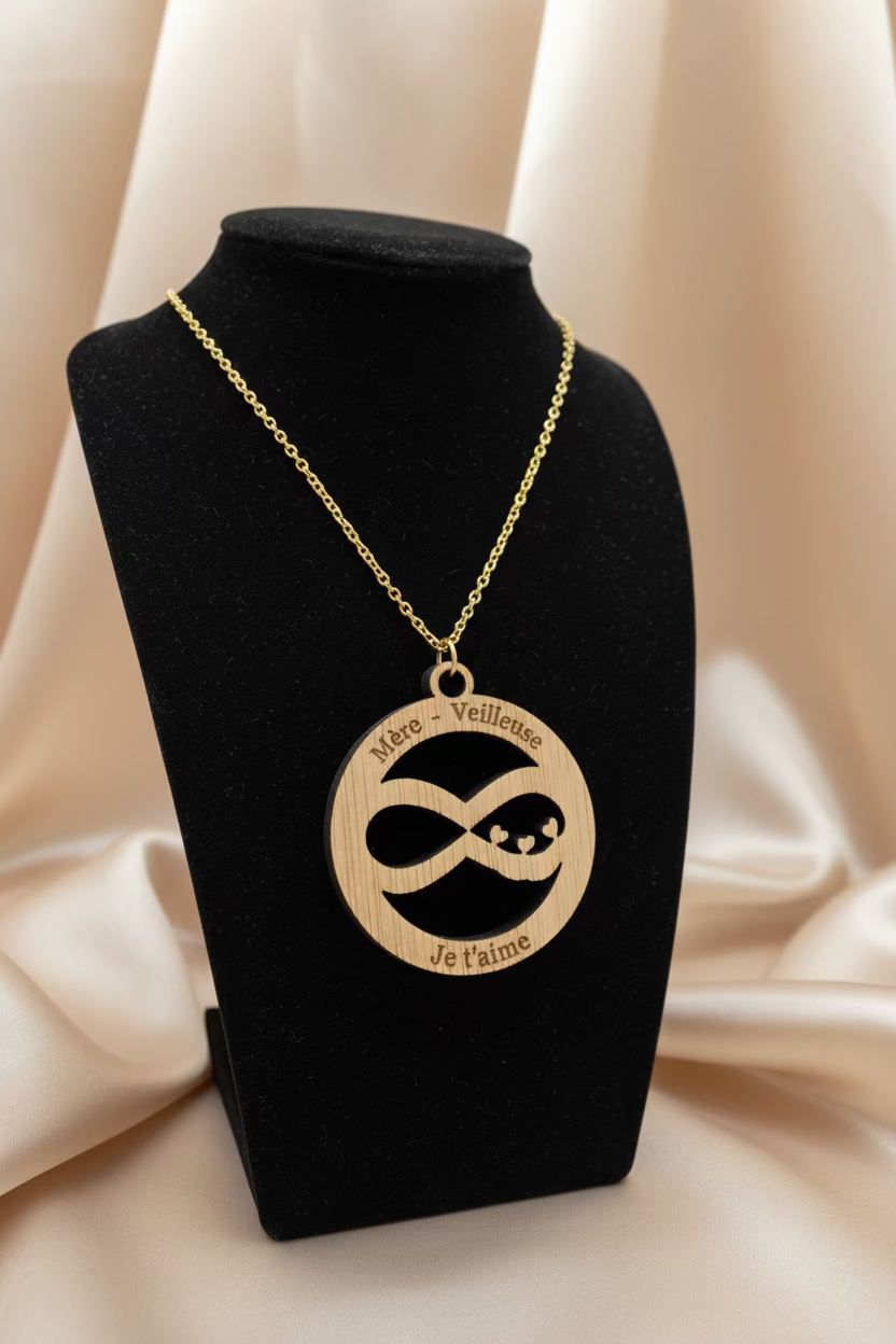 Pendentif en bois