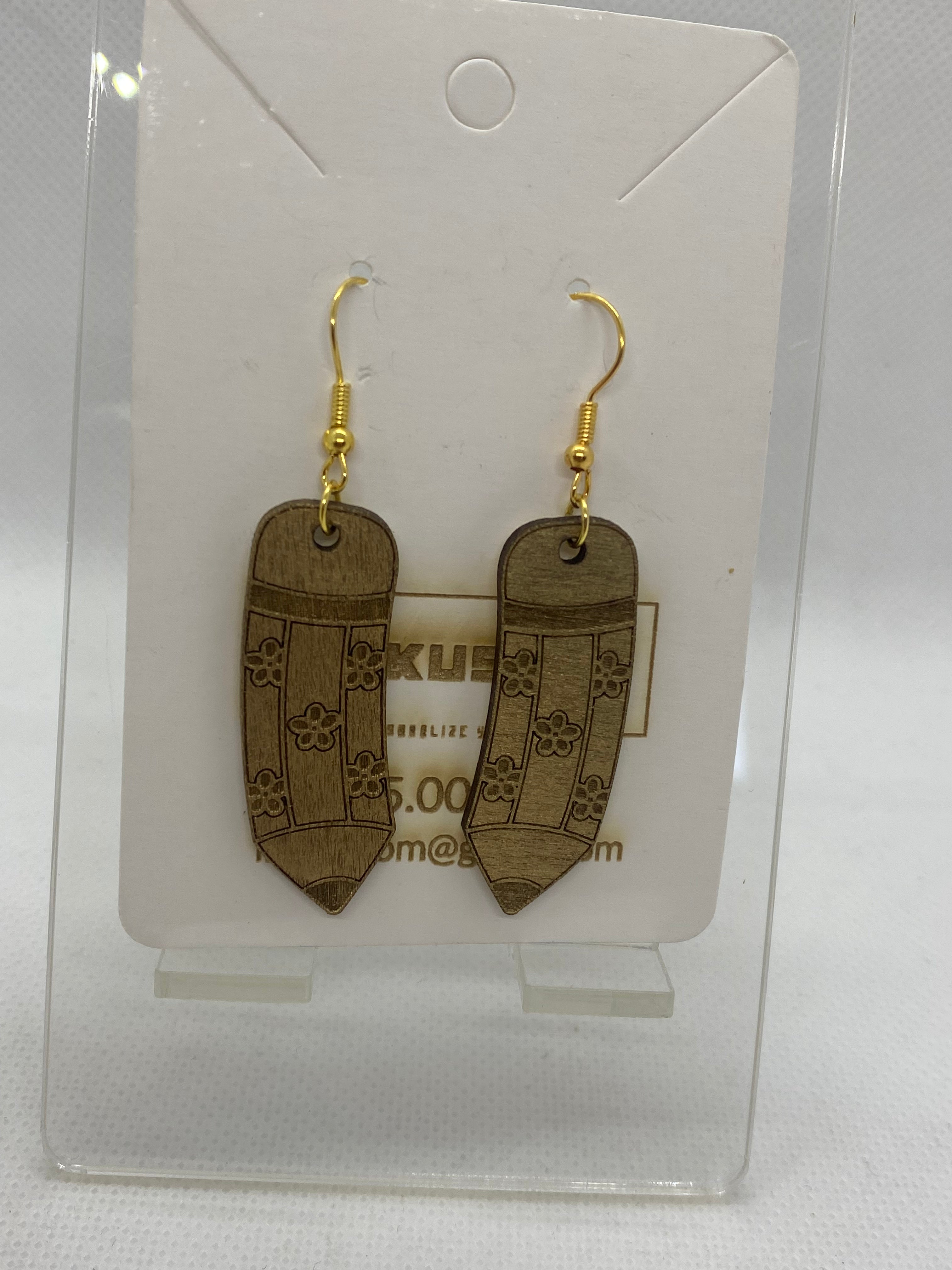 Boucles d'oreille en bois